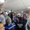 Policiais Penais e Civis da Bahia aprovam paralisação por 24 horas.