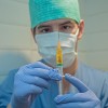 Israel diz que vacina contra covid-19 está quase pronta.