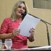 Em sessão concorrida, Ivana Bastos entrega Comenda 2 de Julho à desembargadora Lisbete Teixeira.