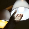MPF pede que Aneel e Anatel mantenham luz, telefone e internet de inadimplentes.
