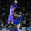 Vasco vence, se garante na Série A e mantém Cruzeiro no Z-4 a dois jogos do fim.