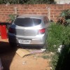 Policiais Militares de Caculé recuperaram carro roubado que serviria para comercialização de peças.