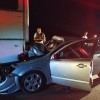 Tr?s pessoas ficam feridas em colis?o envolvendo carro e ?nibus em Guanambi.