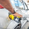 Após queda recorde do petróleo, Petrobras reduz diesel em 6,5% e gasolina em 9,5%.