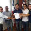 Prefeitura de Guanambi firma contrapartida com a Codevasf para revitaliza??o do Per?metro Irrigado de Cera?ma.
