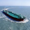 Marinha diz que navio grego é o principal suspeito das manchas de óleo.