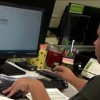 Governo estuda reduzir em 30% encargos trabalhistas para gerar empregos para jovens.