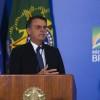 Bolsonaro revoga decreto de armas e publica novas regras.