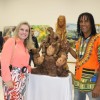 Ivana Bastos prestigia exposição em homenagem ao centanário de Guanambi.