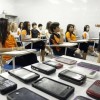 Proposta proíbe uso de celular e tablet em sala de aula.