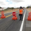 Com autoriza??o do DNIT, Superintend?ncia de Tr?nsito de Guanambi realiza interven??o no trecho urbano da BR-122.