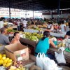 Feira livre volta a funcionar de forma parcial na sede de Caetité; comissão atua para manter organização.