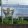 Homem busca 'alma gêmea para casar' e investe R$ 560 em outdoor.