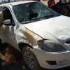 Mulher capota carro na zona rural de Guanambi.