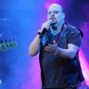 Morre Paulinho, vocalista do Roupa Nova, aos 68 anos.