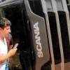 Carreta cegonha tomba na BR-030 em Caetité.