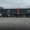 Carreta carregada com sorgo foi roubada em Correntina.