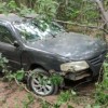 Carro furtado em Candiba é recuperado pela PM.