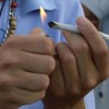 Estudo indica que fumar maconha acelera o envelhecimento.