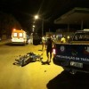 Carro colide com moto e deixa uma pessoa ferida em Guanambi.