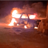 Briga de casal termina com carro incendiado em Caetité.