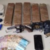 Homens são presos com arma e 5 quilos de drogas em Guanambi.