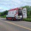 Casal sofre acidente de moto na BR-030, em Guanambi.
