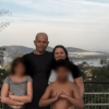 Adolescente mata pais e irmã após ter o celular “confiscado”.