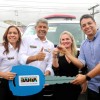 Ivana Bastos entrega ambulância para Souto Soares.