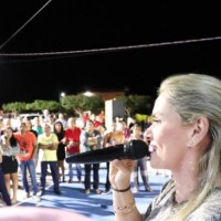 Ivana e Roberval entregam praça em Dom Basílio. - Foto 2