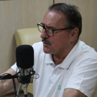 Radialista Clóvis Júnior entrevista Ernivaldo Viana que falou sobre a dengue a Guanambi; ouça a entrevista. - Foto 1 Radialista Clóvis Júnior entrevista Ernivaldo Viana que falou sobre a dengue a Guanambi; ouça a entrevista. - Foto 1