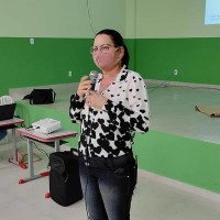 Secretaria de Educação promove encontro com artistas do município para instruções do edital da Lei Aldir Blanc. - Foto 4 Secretaria de Educação promove encontro com artistas do município para instruções do edital da Lei Aldir Blanc. - Foto 4
