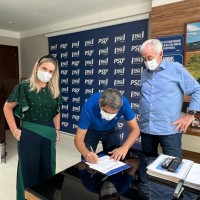 A convite do senador Otto Alencar e da deputada Ivana Bastos, Charles Novais se filia ao PSD. - Foto 2 A convite do senador Otto Alencar e da deputada Ivana Bastos, Charles Novais se filia ao PSD. - Foto 2