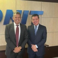 Deputado Charles Fernandes se reúne com ministros e diretores em Brasília, tratando de importantes temas para a população. - Foto 1 Deputado Charles Fernandes se reúne com ministros e diretores em Brasília, tratando de importantes temas para a população. - Foto 1