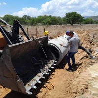 Na primeira semana de gestão, Prefeito Nal Azevedo determina atenção especial às estradas vicinais; cinco comunidades são beneficiadas. - Foto 1 Na primeira semana de gestão, Prefeito Nal Azevedo determina atenção especial às estradas vicinais; cinco comunidades são beneficiadas. - Foto 1