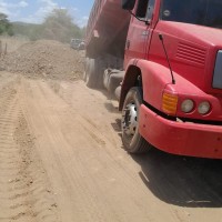 Na primeira semana de gestão, Prefeito Nal Azevedo determina atenção especial às estradas vicinais; cinco comunidades são beneficiadas. - Foto 3 Na primeira semana de gestão, Prefeito Nal Azevedo determina atenção especial às estradas vicinais; cinco comunidades são beneficiadas. - Foto 3
