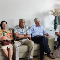 Prefeito Nal Azevedo recebe em seu gabinete pastores da OMEG e quer reforçar parceria social com as igrejas evangélicas. - Foto 1 Prefeito Nal Azevedo recebe em seu gabinete pastores da OMEG e quer reforçar parceria social com as igrejas evangélicas. - Foto 1