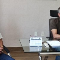 Prefeito Nal Azevedo recebe em seu gabinete pastores da OMEG e quer reforçar parceria social com as igrejas evangélicas. - Foto 3 Prefeito Nal Azevedo recebe em seu gabinete pastores da OMEG e quer reforçar parceria social com as igrejas evangélicas. - Foto 3
