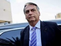 PF intima Bolsonaro a depor sobre tentativa de golpe.