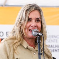 Jerônimo e Ivana entregam obras e anunciam mais investimentos em saúde e infraestrutura para Guanambi. - Foto 1 Jerônimo e Ivana entregam obras e anunciam mais investimentos em saúde e infraestrutura para Guanambi. - Foto 1