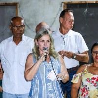 Após empenho de Ivana Bastos, mais 160 famílias terão água nas torneiras em Guanambi. - Foto 1 Após empenho de Ivana Bastos, mais 160 famílias terão água nas torneiras em Guanambi. - Foto 1