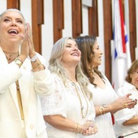 Ivana Bastos ressalta a contribuição de Astrid Fontenelle à cultura de diversos municípios da Bahia. - Foto 8 Ivana Bastos ressalta a contribuição de Astrid Fontenelle à cultura de diversos municípios da Bahia. - Foto 8