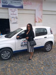 Prefeitura de Iui? entrega carro 0 km para Secretaria Municipal de Educa??o e novos equipamentos para escolas.