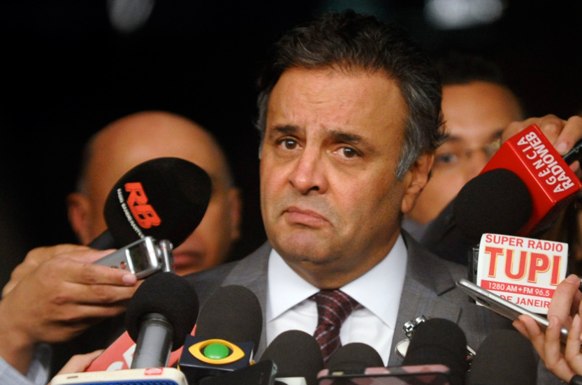 Bancos entregam dados em quebra de sigilo de A?cio.