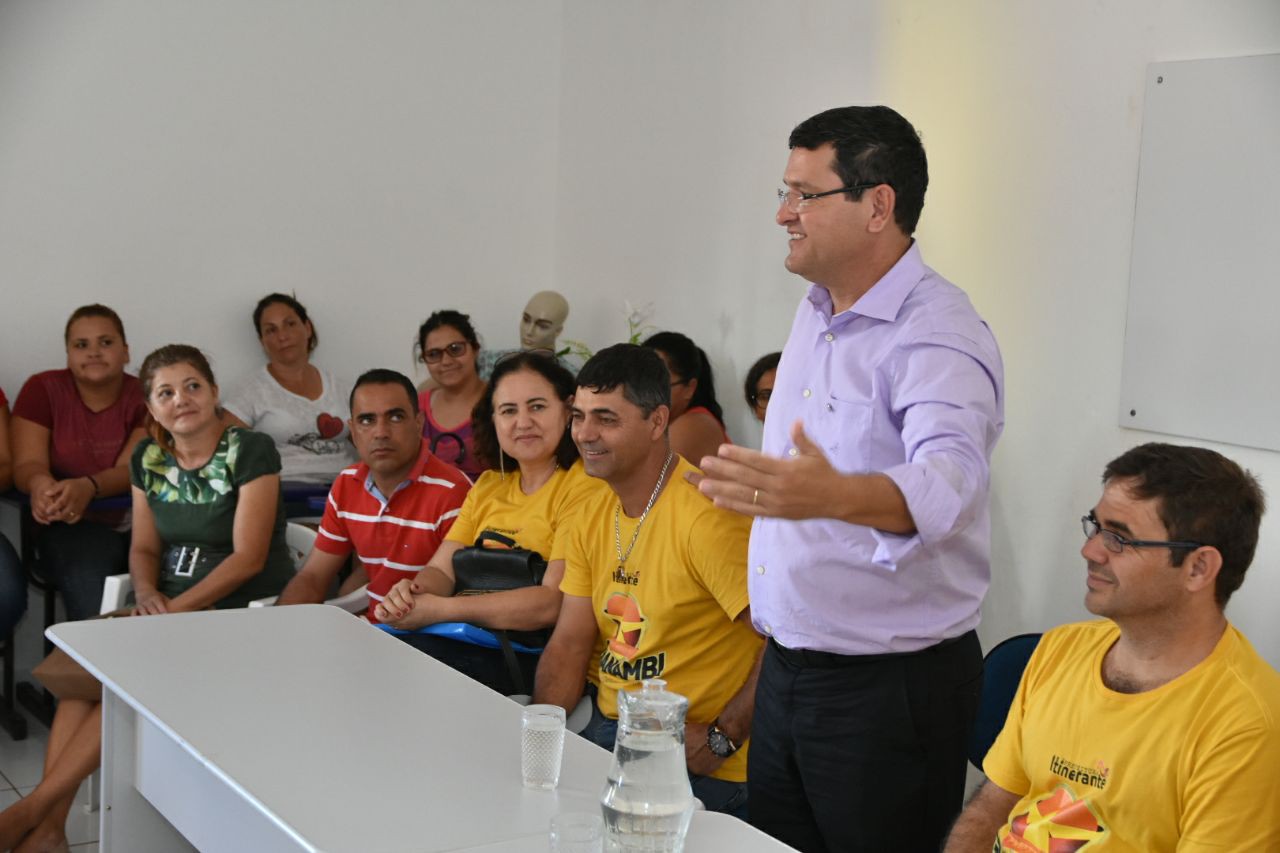 SOCIAL | - Prefeito de Guanambi realiza abertura de mais uma turma de cursos de capacita??o no Distrito de Morrinhos.