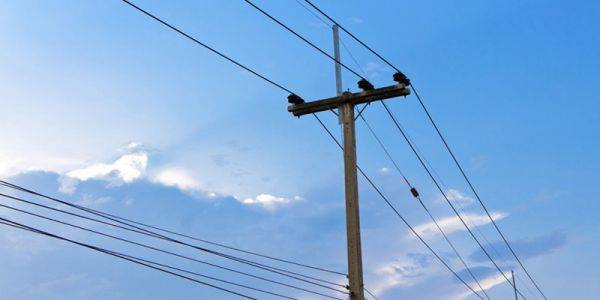 Iniciadas obras de energia el?trica para comunidade de Carinhanha.