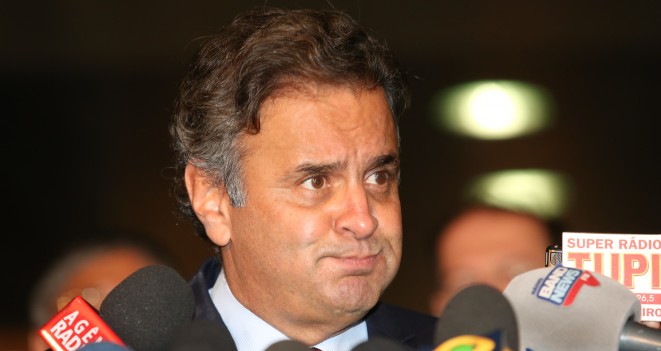 PGR pede abertura de inquéritos contra Aécio Neves e quatro senadores do PMDB.