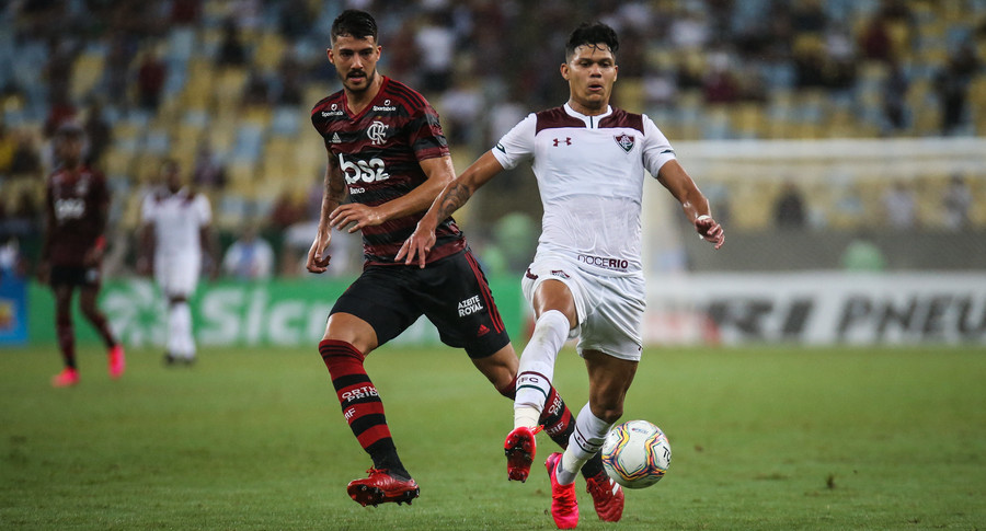 Flamengo vence o Fluminense e vai à final da Taça Guanabara.