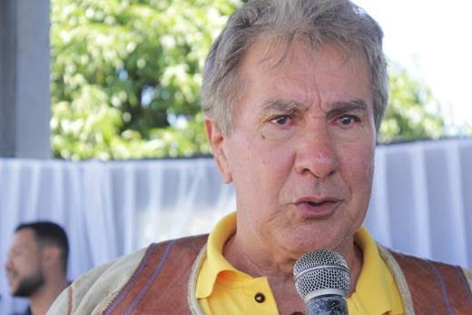 Prefeito Pedro Cardoso de Lagoa Real pode sofrer impeachment.