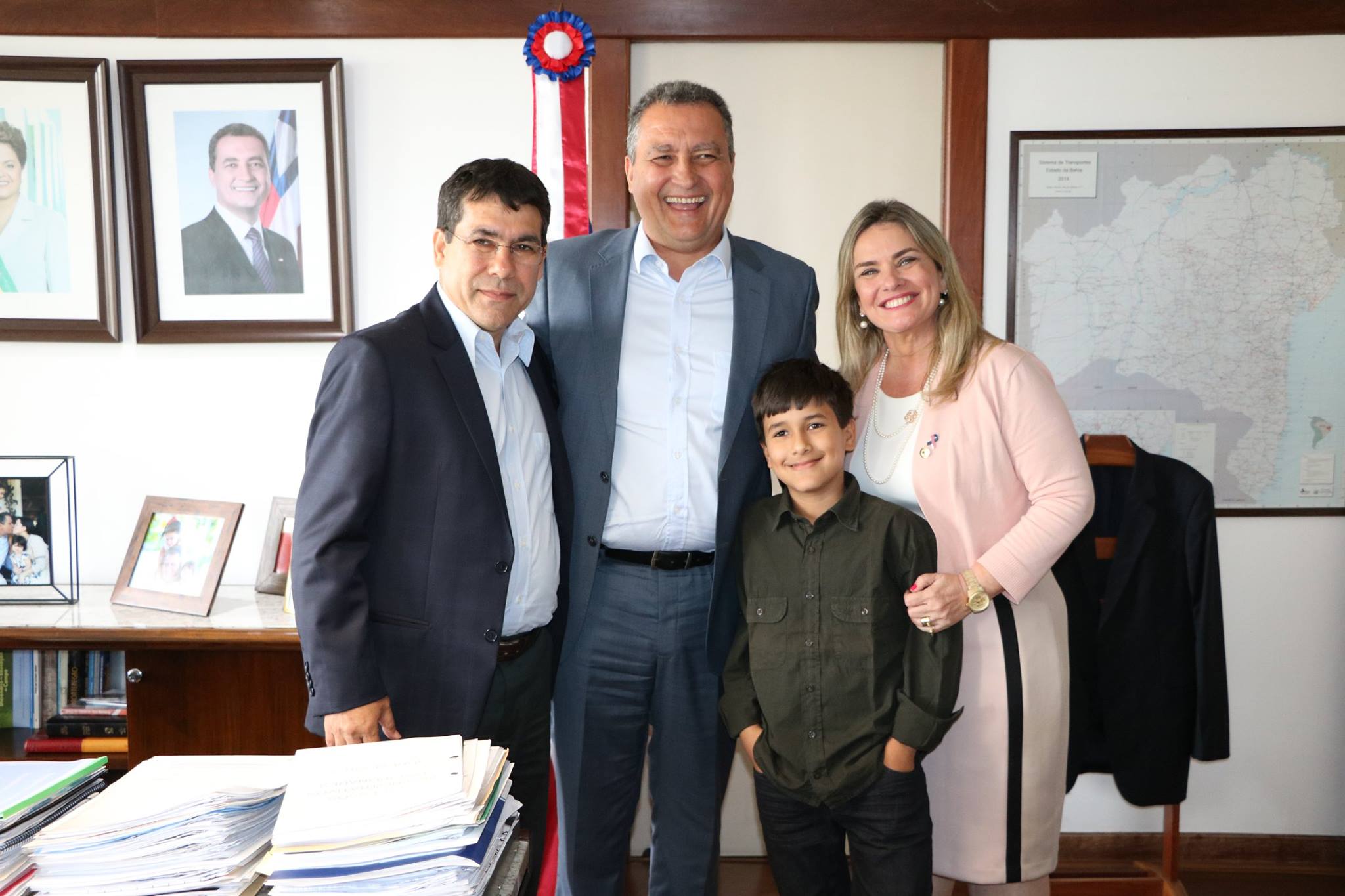 Audi?ncia com o governador: Ivana e Alan reivindicam melhorias para Riacho de Santana.
